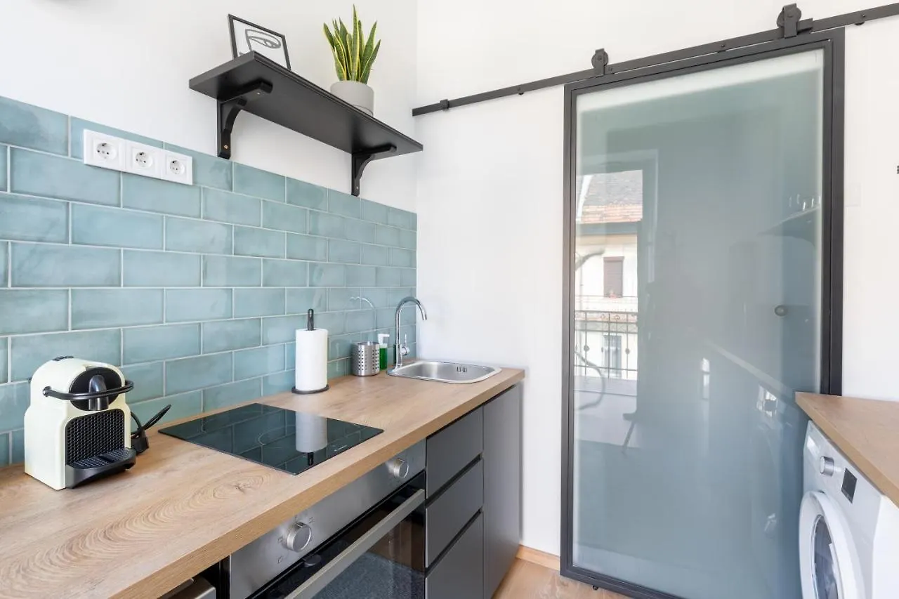 Apartment Central And Cozy Studio In The Jewish Quarter Budapest